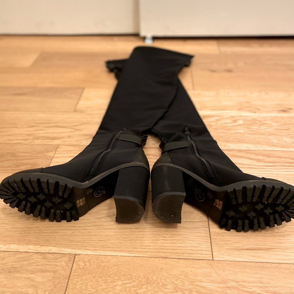 Over the knee black boot size 6 NWOT